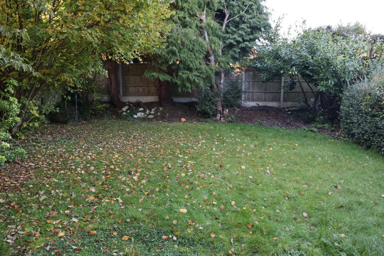Spacious 4 Bed Home Near Nec, Jlr & Airport Parking For 3 Cars Ideal For Contractors! Solihull Zewnętrze zdjęcie